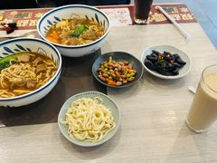 -康师傅私房牛肉面(马泉营奥莱店)