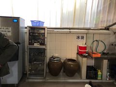 -正宗杨记普洱酸醋米线(总店)