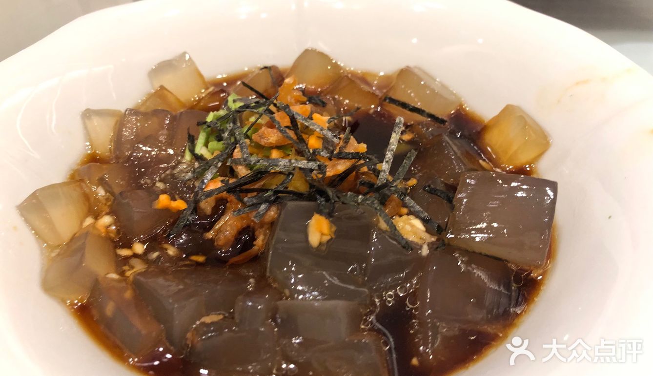 嘎达汤中的天花板[糖果]