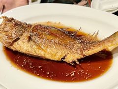 金蒜糖醋大黄鱼-四季民福烤鸭店(外滩外白渡桥店)