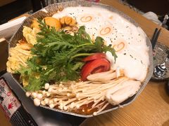 -魔丼屋(日月光店)