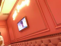 -范特西FANTASY量贩式KTV(民主广场店)