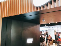 -NIKE品牌体验店(金源新燕莎店)