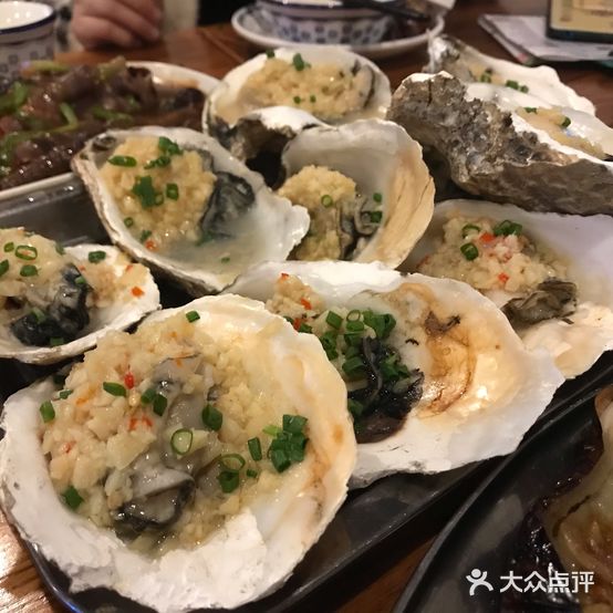 凤凰村三文鱼(电白万达店)