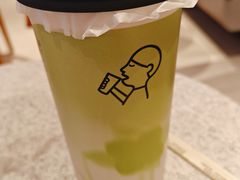 -喜茶(北京华贸购物中心店)