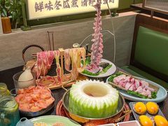 -得意咚瓜·顺德鱼生·冬瓜火锅(深圳首店)