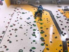 -问山MountQuest攀岩馆