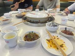 -土连锅·现熬养生汤锅(梁家巷店)
