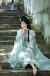 -梦回汉唐汉服旗袍体验馆(拙政园店)