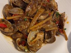 -黄泥岗·地道湖北菜(奥特莱斯店)