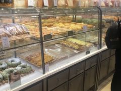 面包甜点陈列柜-BreadTalk面包新语·烘焙蛋糕(金光华广场店)