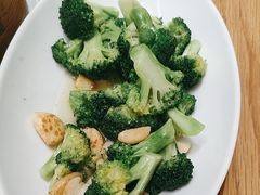 -顺风汤馆·广府粤菜(江宸天街店)