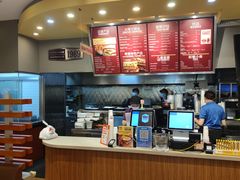 -The Habit Burger Grill 哈比特汉堡(爱琴海店)