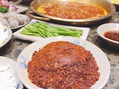 中辣牛油红锅·-小龙坎火锅(黄河店)