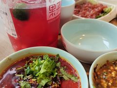 -季季红火锅(柳州广惠商业店)
