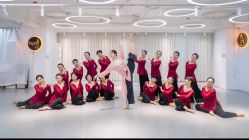 -深舞形体民族舞蹈工作室