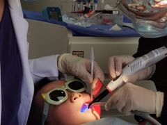 -Dr.Z dental仁康种植矫正中心