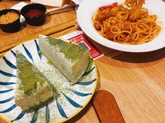 -必胜客(WOW昙华林店)