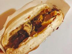鸭肠牛肉夹馍-清真拉妈卤味(回民街店)