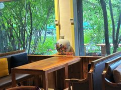 -谷咖啡·鲜花绿植花园餐厅