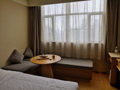 -全季酒店(成都春熙路IFS国金中心店)