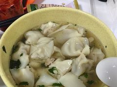 -周震馄饨
