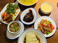 杏鲍菇牛柳面-十面春风·江南面馆(崇宁路店)