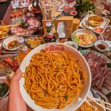 人均50的铁盘排酸肉烤肉，游戏机玩到爽