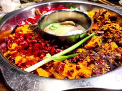 -周幺妹重庆老火锅(银泰城总店)