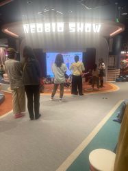 -奈尔宝家庭中心·亲子早教·派对餐厅(北京东坝万达店)