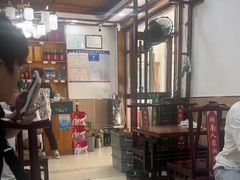 -湖南人家湘菜馆(镇江路店)