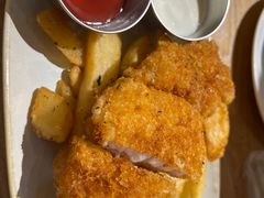 -HELLO 27 意面·沙拉·帕尼尼