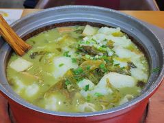 -周鱼小馆石锅酸菜鱼(活力汇店)