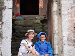 -高荡千年布依古寨旅游景区