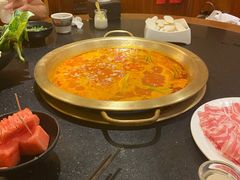 -沸炉重庆老火锅(军事博物馆店)