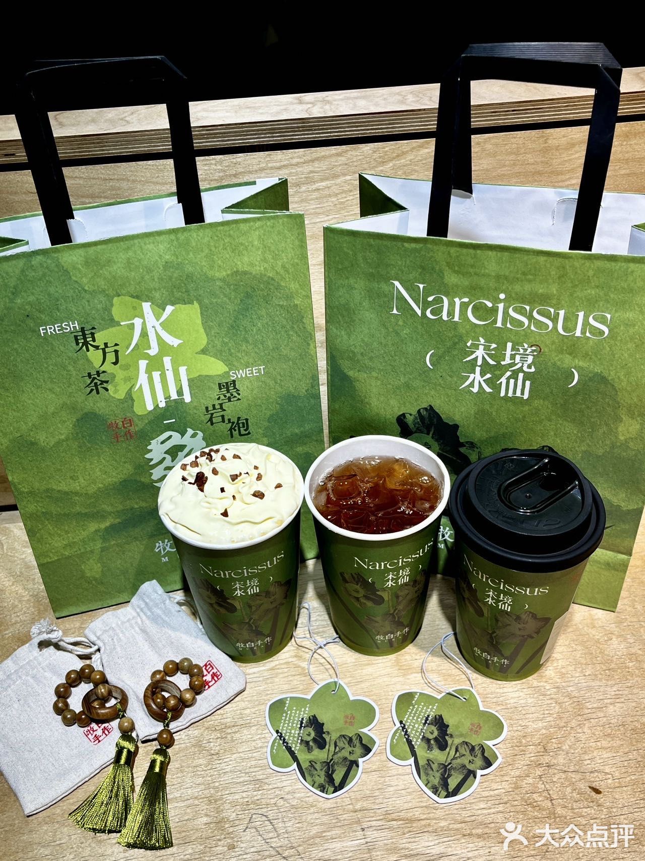 被这一口国风鲜到了！牧白新品都给我去冲！