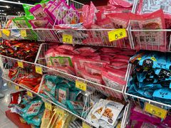 零售区-好特卖HotMaxx(杭州滨江宝龙城店)