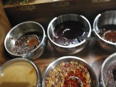 -左庭右院鲜牛肉火锅(金山万达店)
