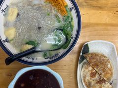 -鸭小妹鸭血粉丝(老门东店)