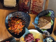 -合易泓烤肉·海肠捞饭(火车站店)