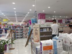 -孩子王(綦江万达店)