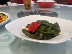 -潮珍苑海鲜粤菜酒家·广式茶点·宴请(临江大道店)