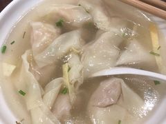 刀鱼馄饨-老半斋(福州路店)