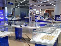 -优购镜仓(黄岛吾悦店)