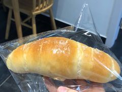 嚼劲日式盐面包-富贵面包公司(运河店)