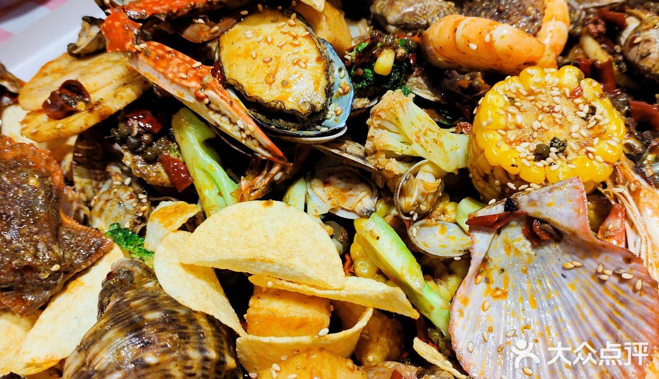 威海山大～海鲜烧烤大排档[种草][种草][种草]