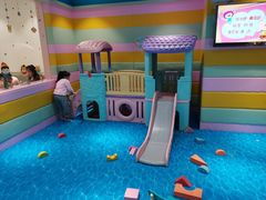 -绿岛港轩海鲜烤肉涮锅自助餐厅