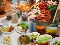 -广州花都融创文旅城希尔顿惠庭酒店