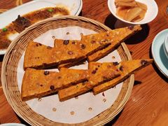 -菌自由丨野生菌火锅特色庭院餐厅(丽江古城店)