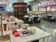 -海底捞火锅(凤凰广场店)